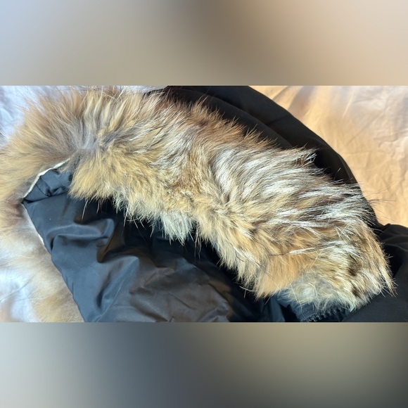 Canada Goose Black Jacket - Picture 3 of 4